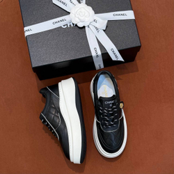 Кроссовки Chanel