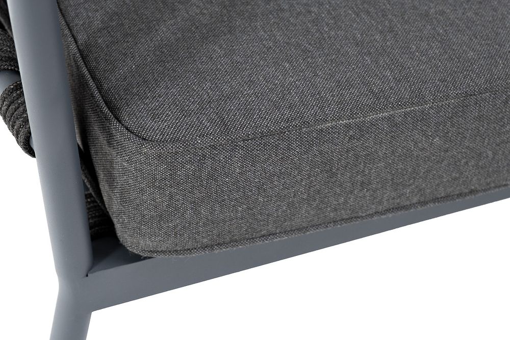 "Диего" диван 2-местный плетеный из роупа, каркас алюминий темно-серый (RAL7024) муар, роуп темно-серый круглый, ткань темно-серая 027