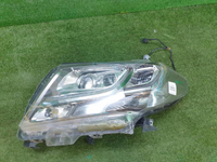 Фара левая Toyota Alphard 3 (2015-2017) LED