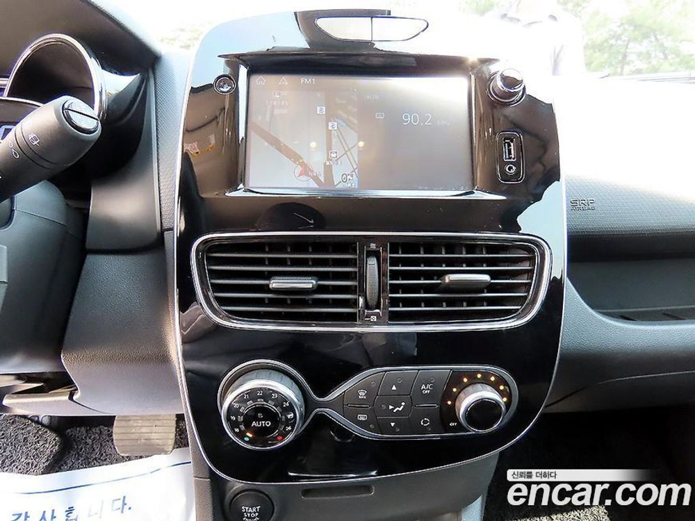 Renault Korea (Samsung) Clio 인텐스 (10.2019)