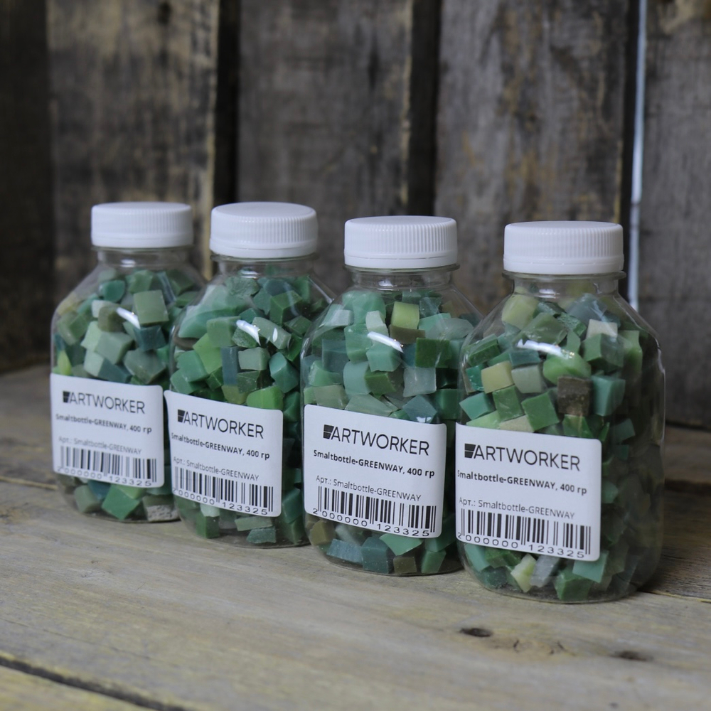 Смальта колотая зеленого цвета