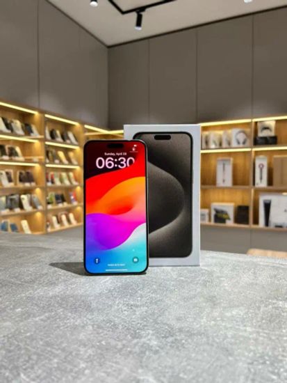 Apple iPhone 15 Pro Max 256Gb Б/У Натуральный Титан