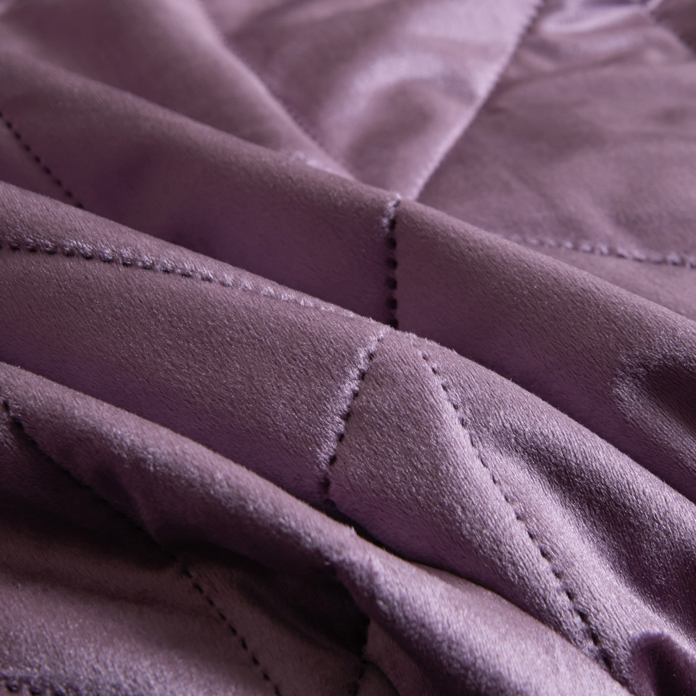 Велюровое покрывало в клетку с наволочками OVL042