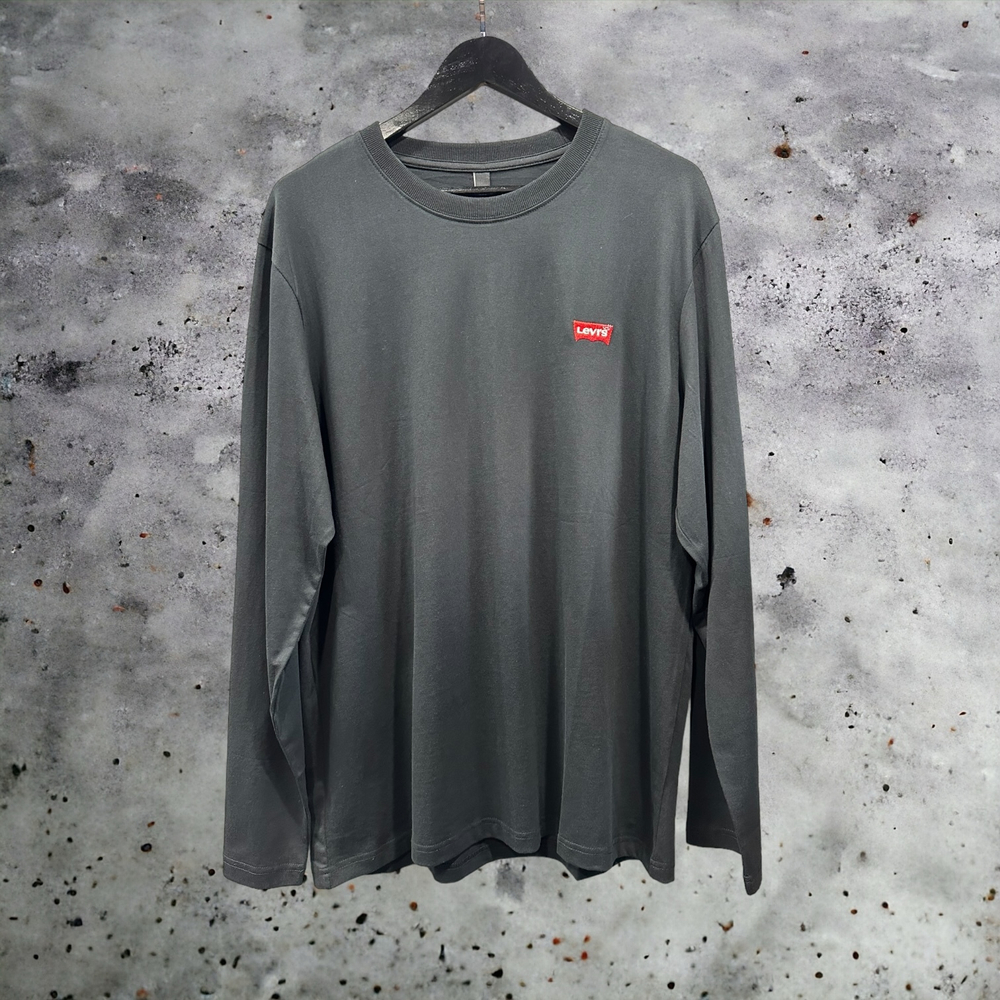 Свитшот Levi's # 1 • Черный