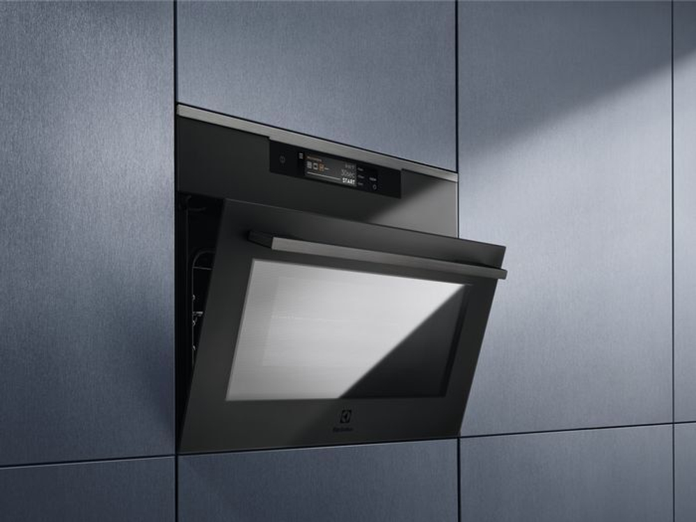 Встраиваемый электрический духовой шкаф Electrolux KVLAE00WT