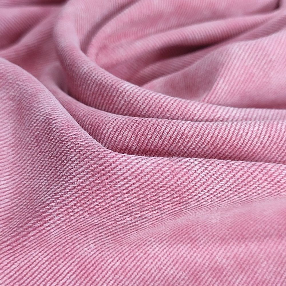 Джинс розовый