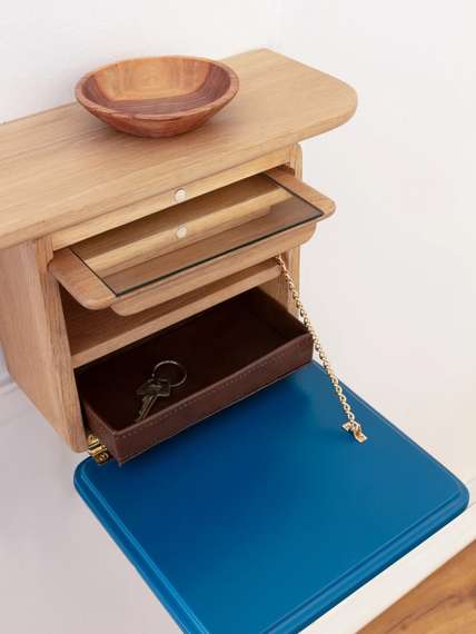 Зеркало со шкафчиком Umage One More Look, черный дуб, антрацит