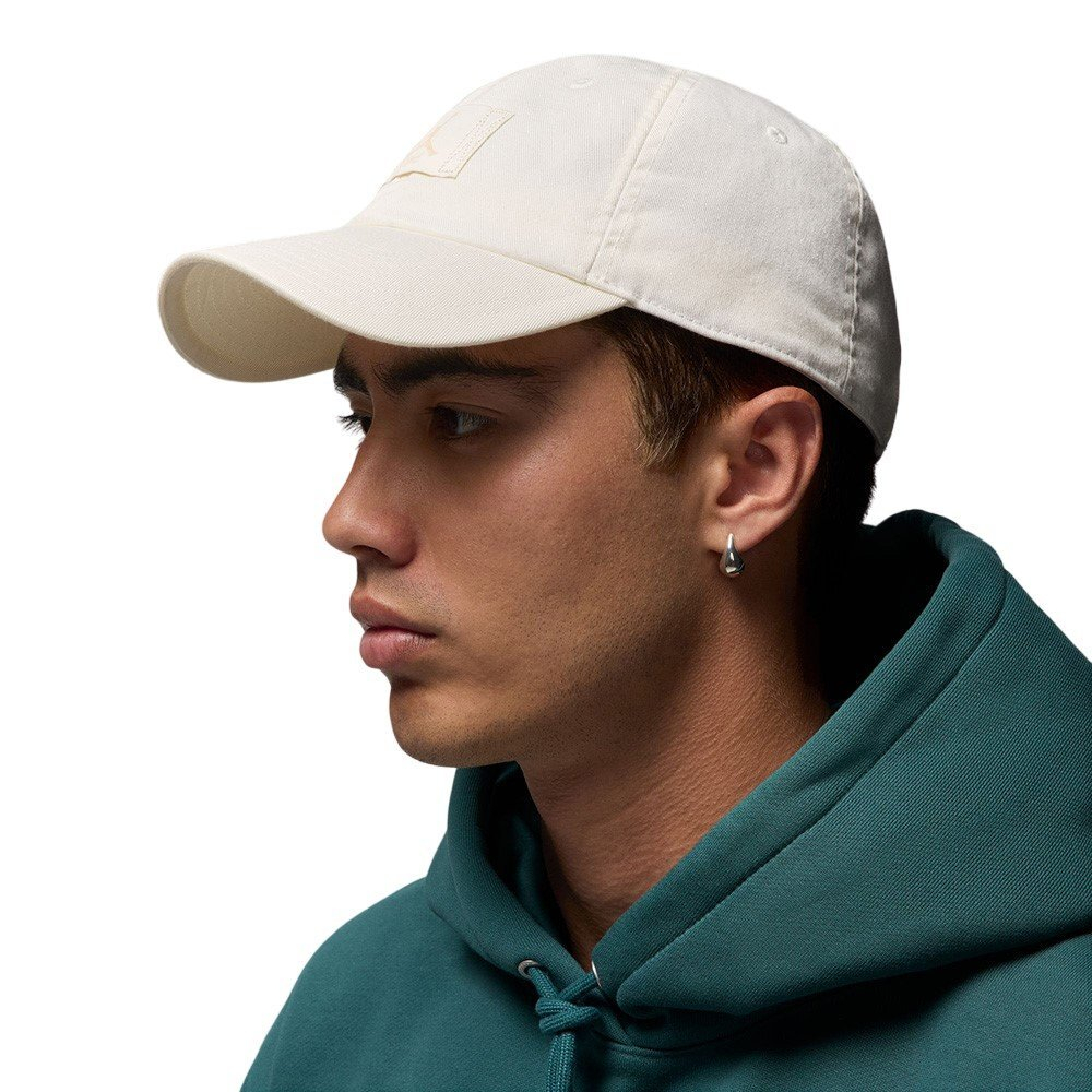 Баскетбольная кепка Jordan Club Cap White