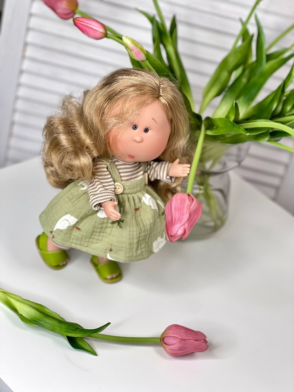 Кукла Nines виниловая 30см MIA (3432K)