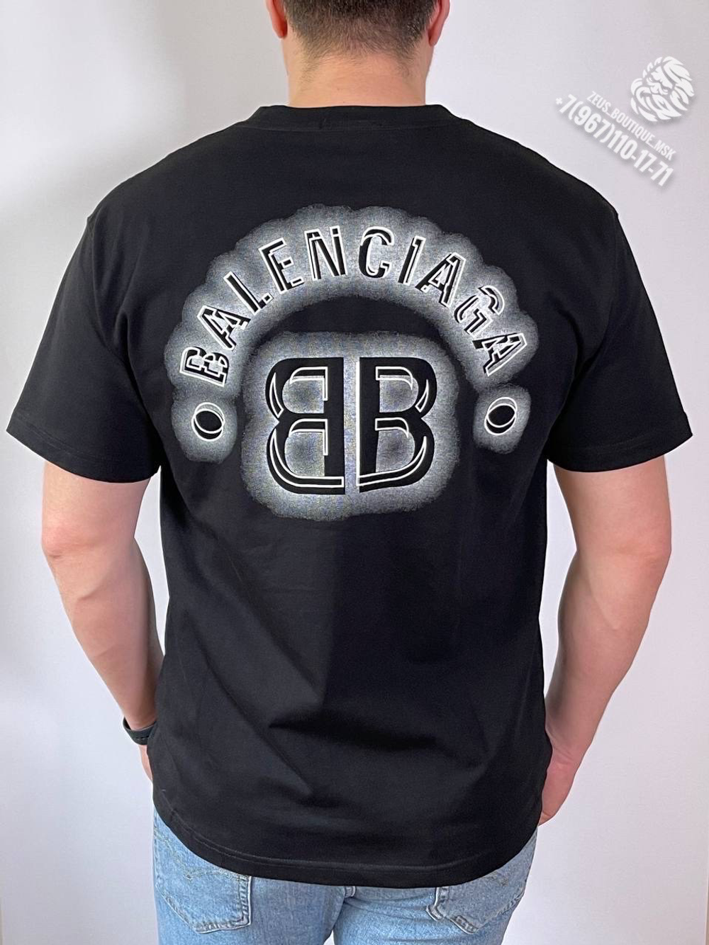 Футболка Balenciaga