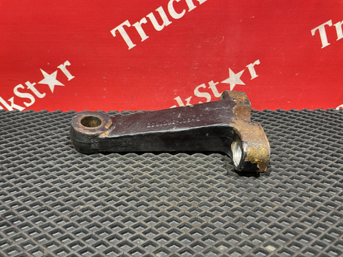 Сошка поворотного кулака левого 2023г.