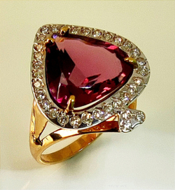 Кольцо Эстерелла золото 750, турмалин, бриллианты