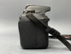 Canon EOS 2000D Body с дефектом