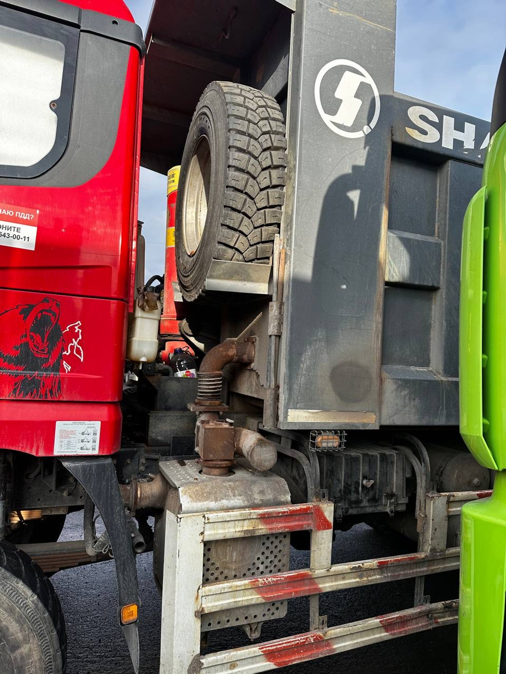 Shacman (Shaanxi) SX* 6x6 Самосвал SX32586T385 (Дизельный, 11,6 л, 369 л.с., МТ)