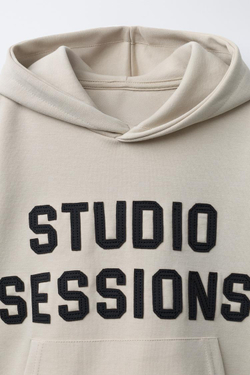 ZARA ХУДИ В СТИЛЕ ПРЕППИ ИЗ ТКАНИ ИНТЕРЛОК, ЭКРЮ