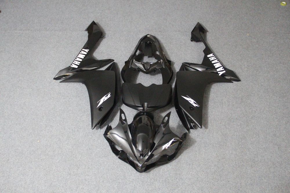 Комплект пластика для мотоцикла Yamaha YZF-R1 07-08 Черный с Черым матовым