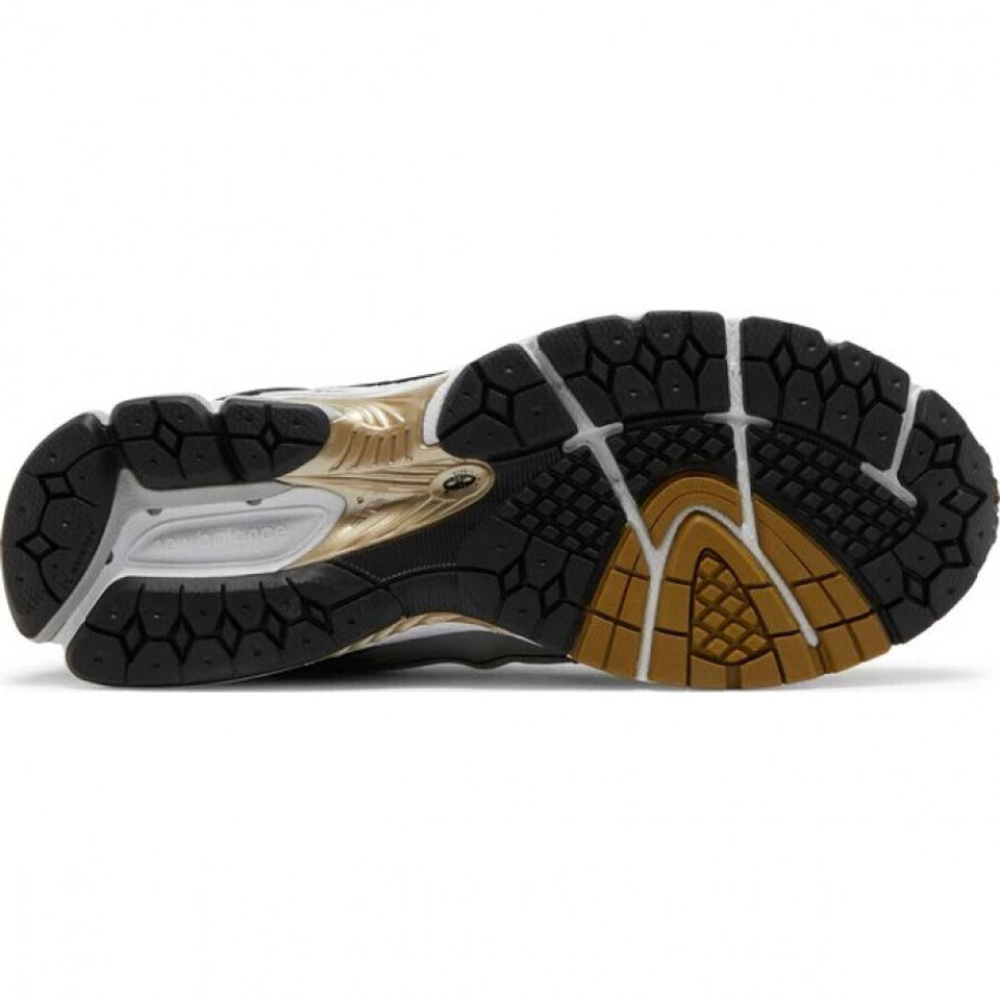 NEW BALANCE 1906R METALLIC SILVER METALLIC GOLD