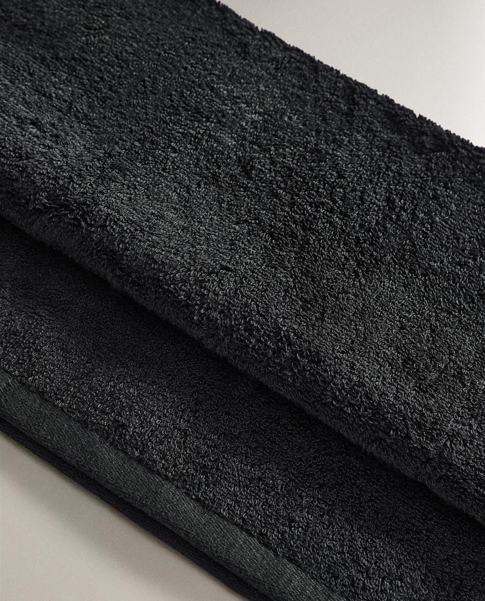 Zara Home - Махровое банное полотенце гладкое, черный, 50х90 см