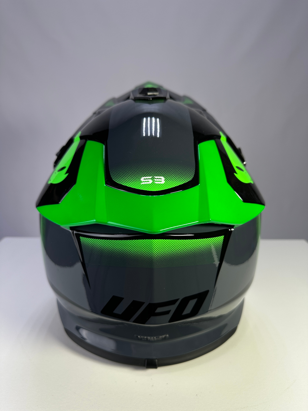 Мотошлем UFO HELMET INTREPID Black/Green