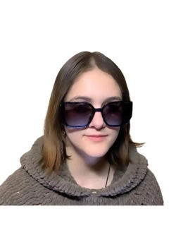 Очки солнцезащитные модные