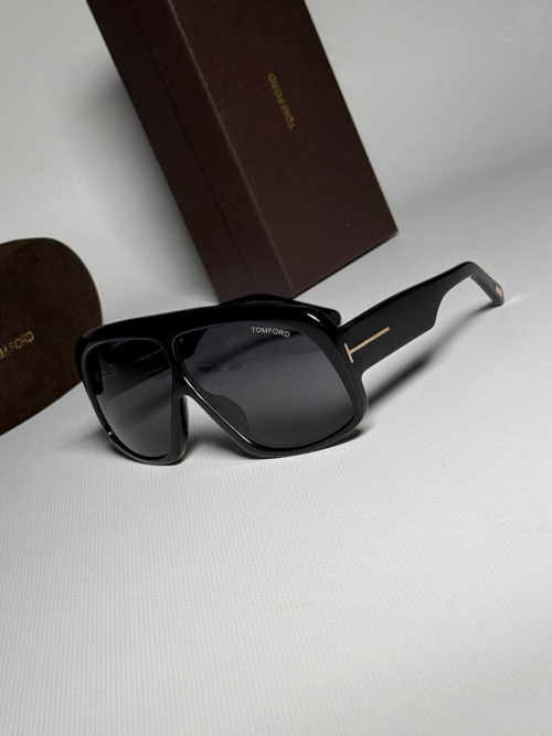 Солнцезащитные очки Tom Ford