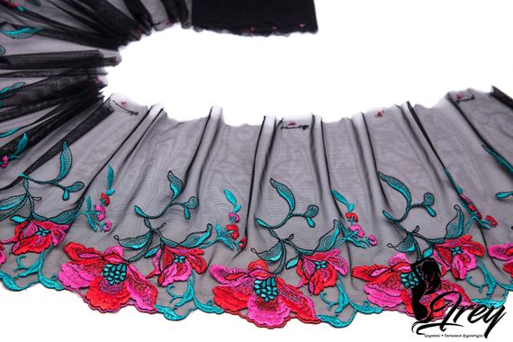 05-104 Вышивка на эл. сетке 20 см, черный/красный/розовый/ментол (левая)