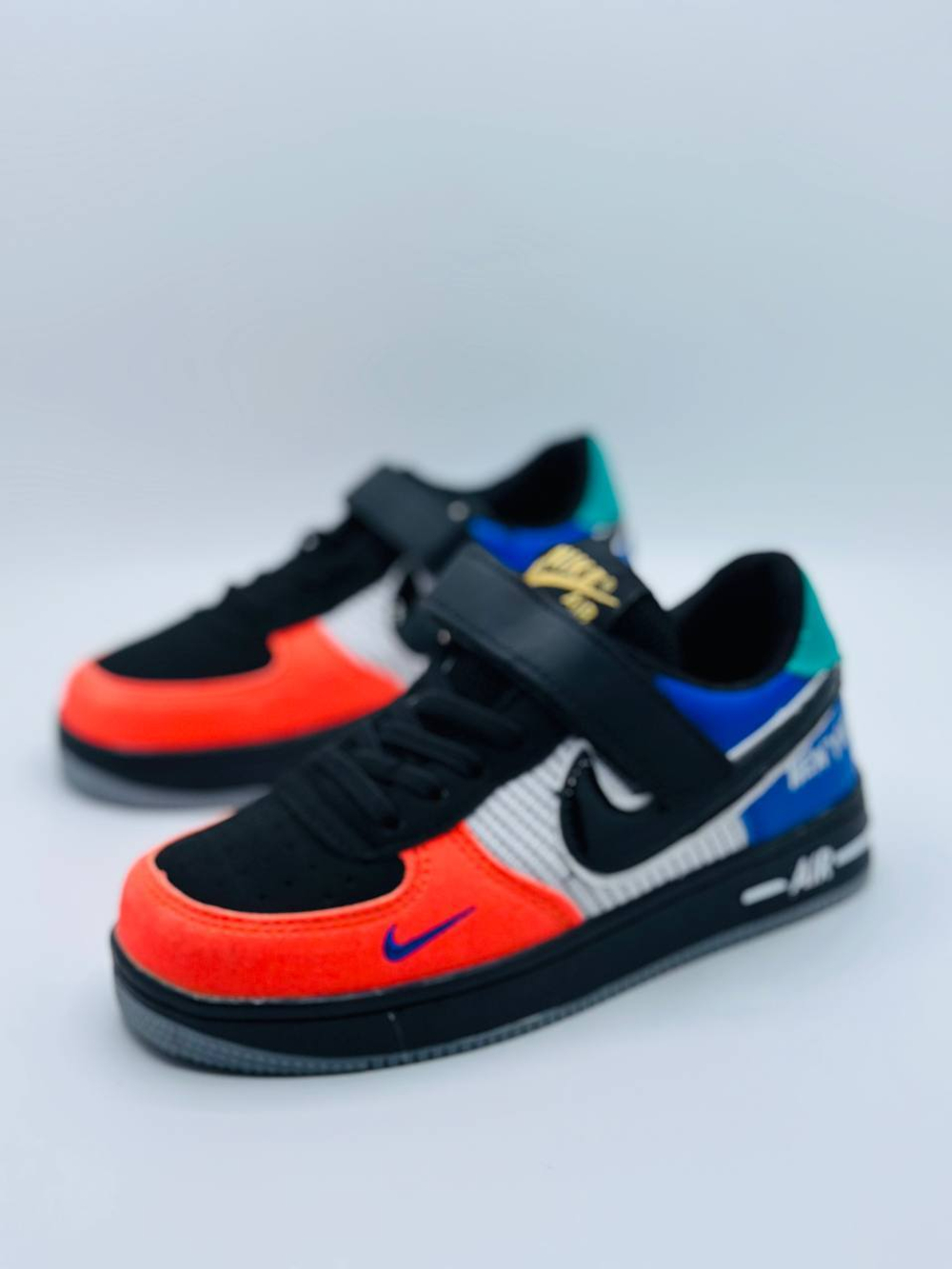 Детские кроссовки Nike Air Color