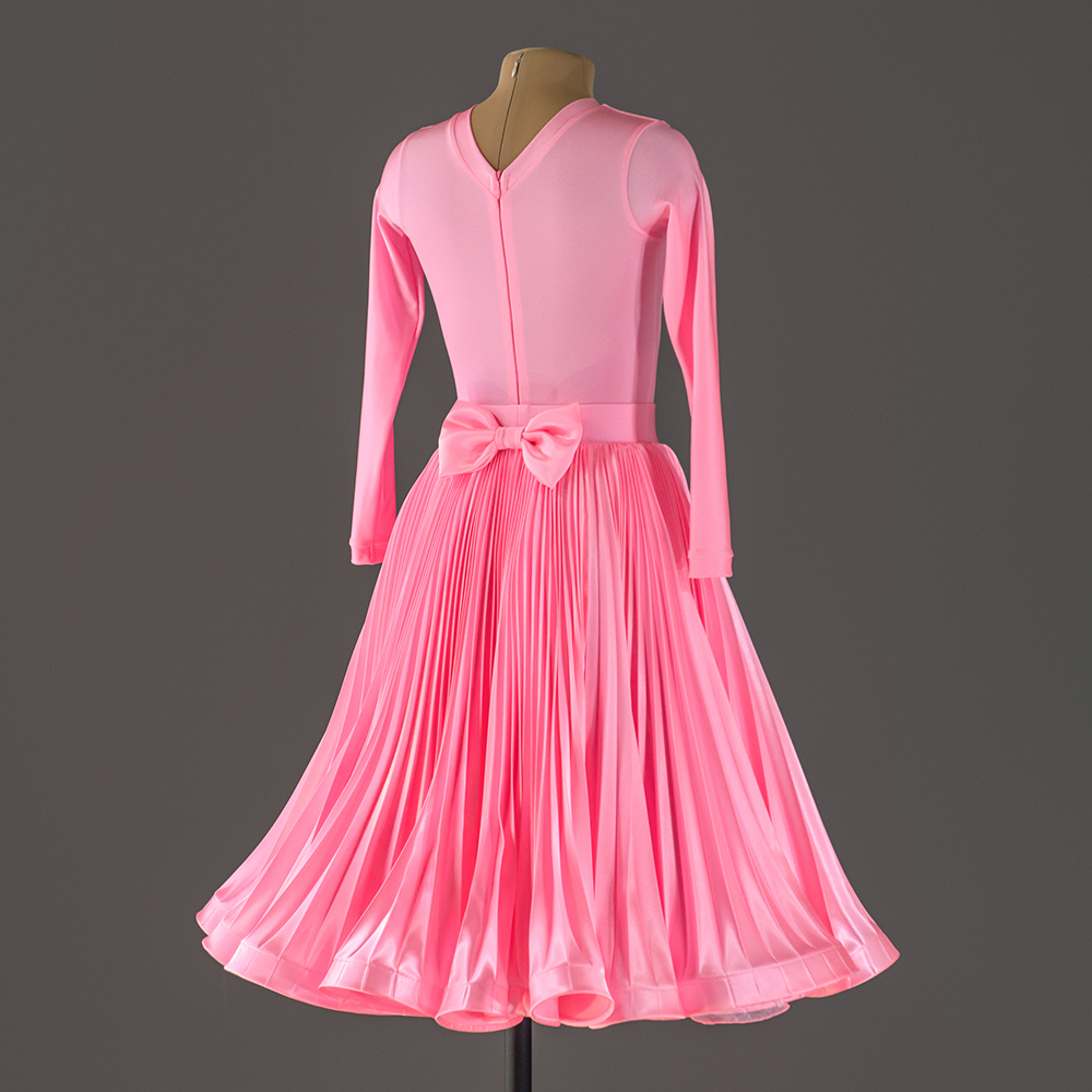 танцевальная одежда