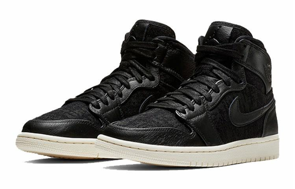 Кроссовки Jordan Air Jordan 1 Retro High Black Sail (Женская размерная сетка)