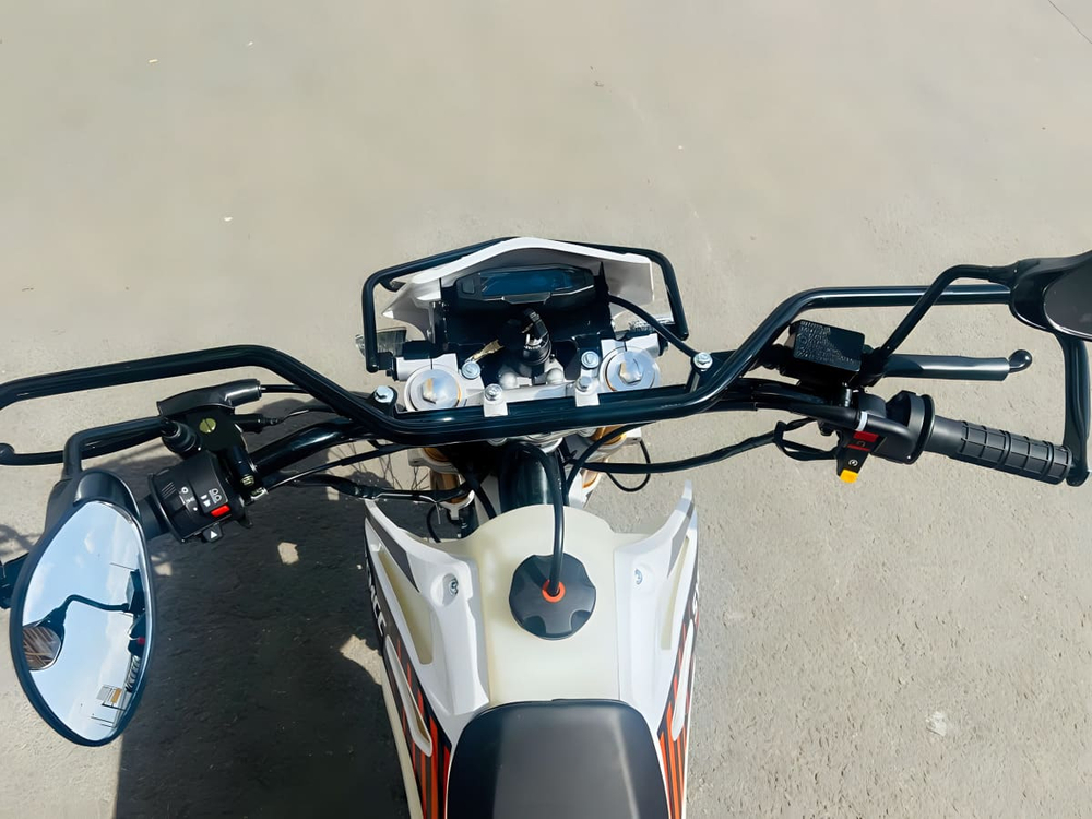 Мотоцикл SYCMCC 250 ENDURO