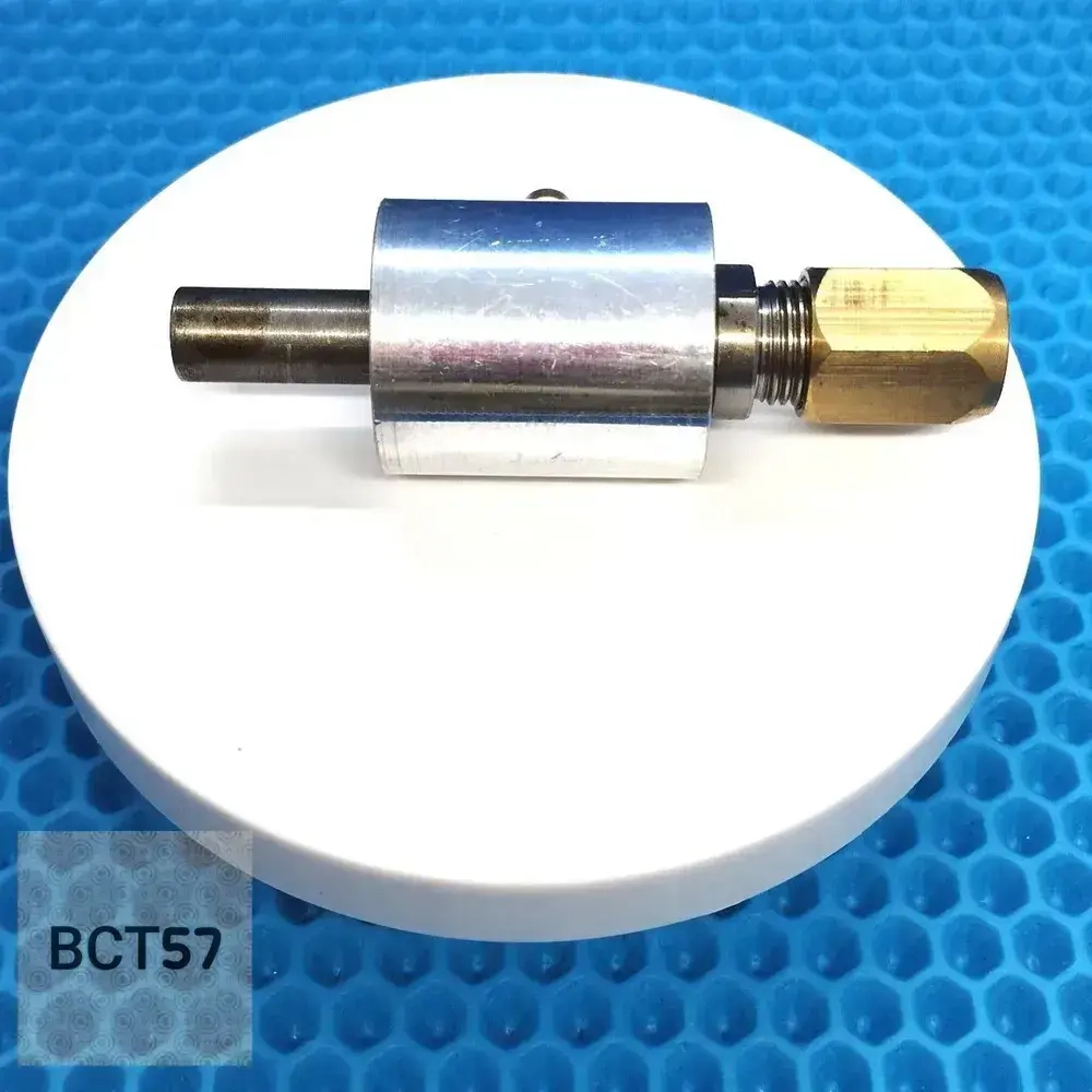 Устройство узел переходник подачи воды универсальный для дрели устройство для алмазных коронок