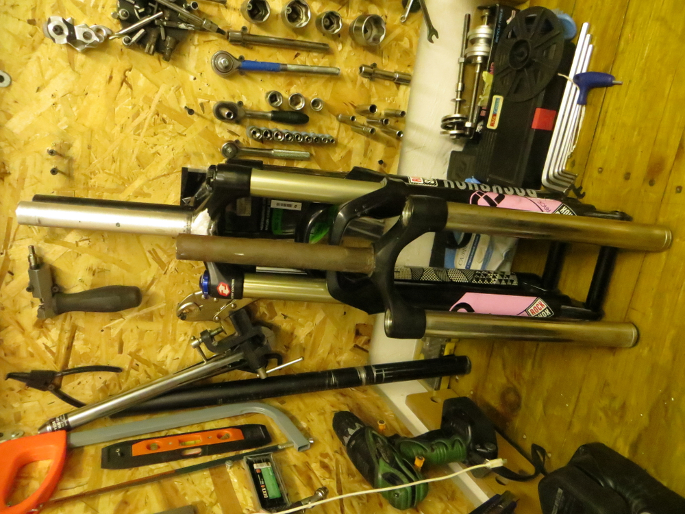 Вилка для экстремальной езды Rock Shox Argyle + запчасти