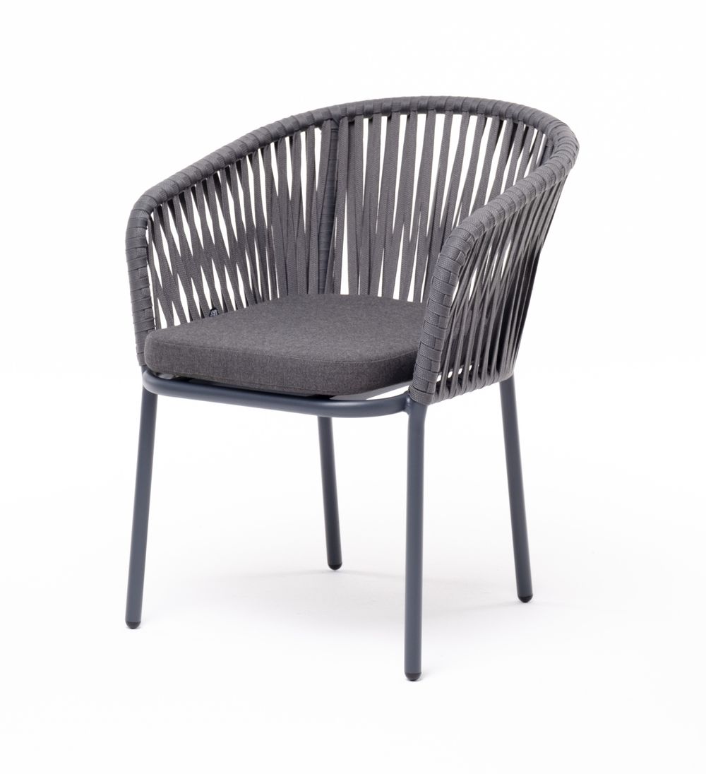 "Бордо" стул плетеный из роупа, каркас алюминий серый (RAL7022) муар, роуп серый 15мм, ткань темно-серая 027