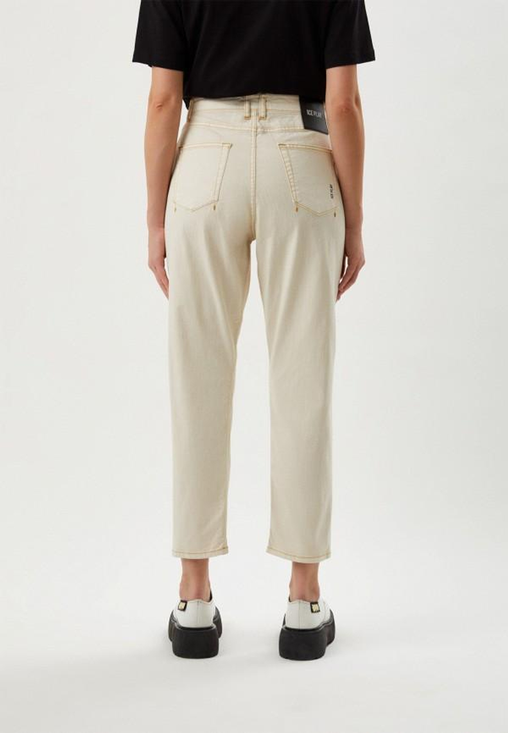 Джинсы жен. ICE PLAY 1100 молочные надписи