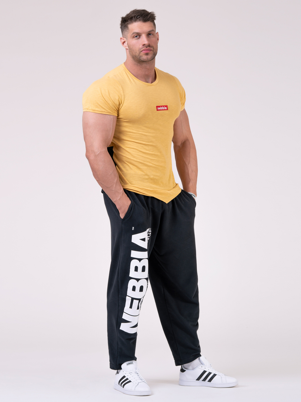 Штаны NEBBIA Beast Mode On iconic sweatpants 186 BLACK