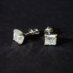 Пусеты с бриллиантом Принцесса