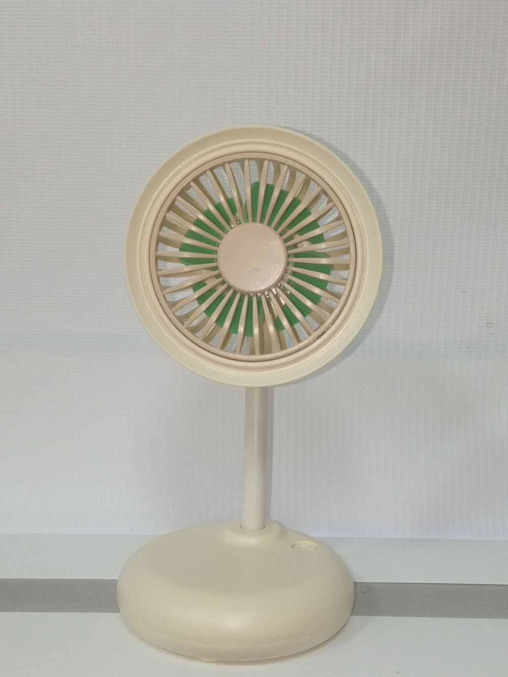 Вентилятор аккумуляторный Mini Fan RoHS K52