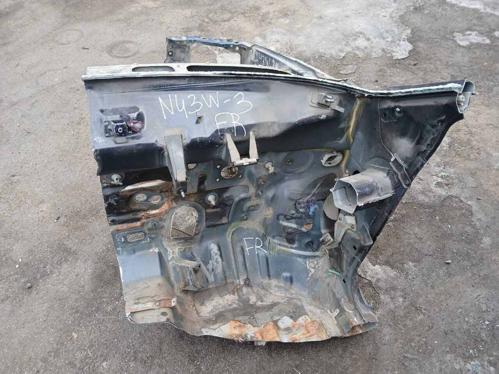 Лонжерон передний правый MITSUBISHI CHARIOT 1994