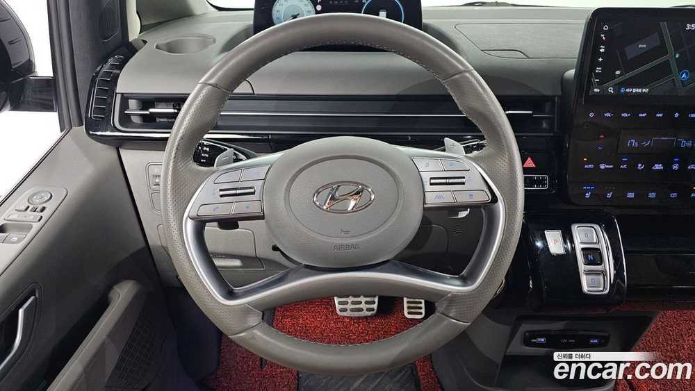 Hyundai Staria 라운지 9-и местный (11.2021)