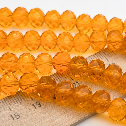 Бусины рондель с огранкой, стекло, цвет оранжевый, размер около 7,7*9,7 мм, цена за 24-25 шт (1/2 нити)