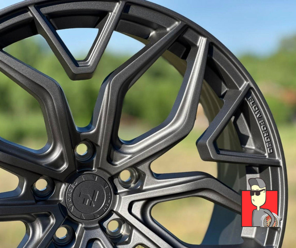 Комплект дисков Titan Forged TF53 19x9.5 et30 5x114.3