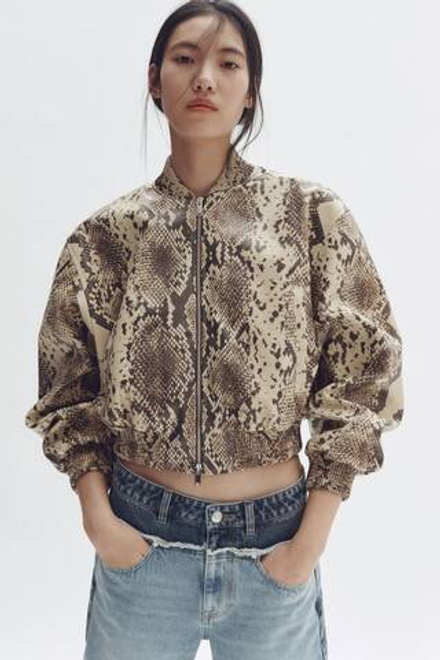 H&M - Stella McCartney Куртка-бомбер со змеиным принтом, бежевый