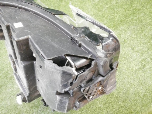 Битая Фара правая GAC GS8 1 (2016-2023) LED