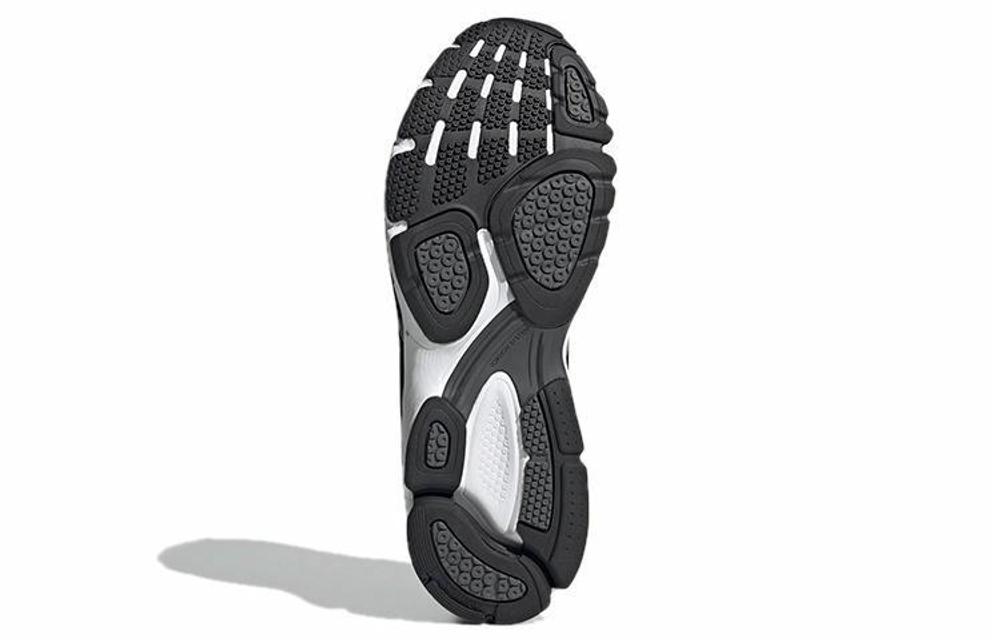 Кроссовки Adidas Spiritain 2000