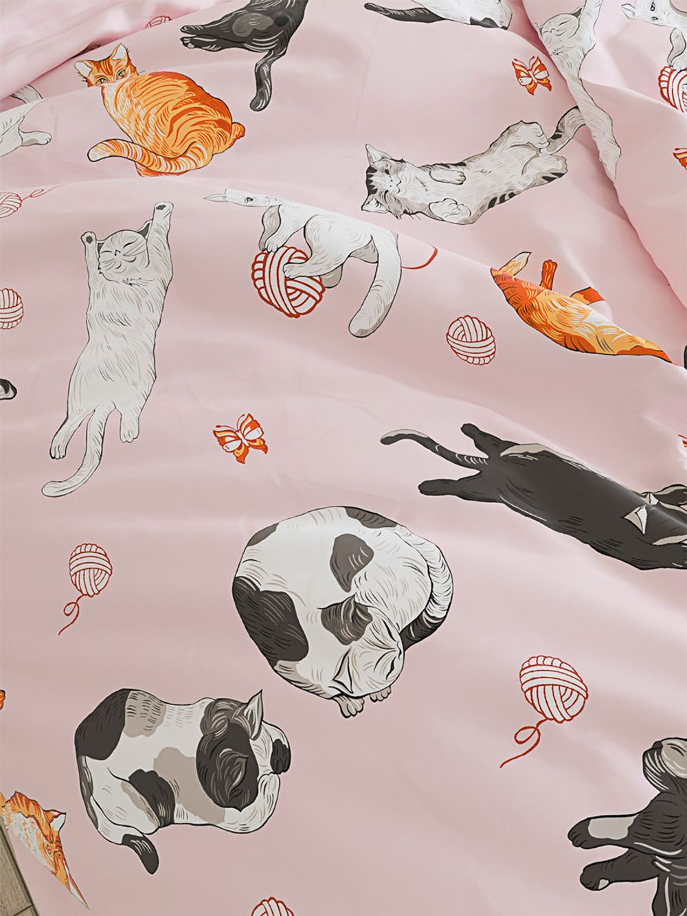 Постельное белье Сказка "Kitty" 1,5-сп Наволочка 50х70 см 1 шт Простынь на резинке 90х200 см Пододеяльник 145х215 см , перкаль