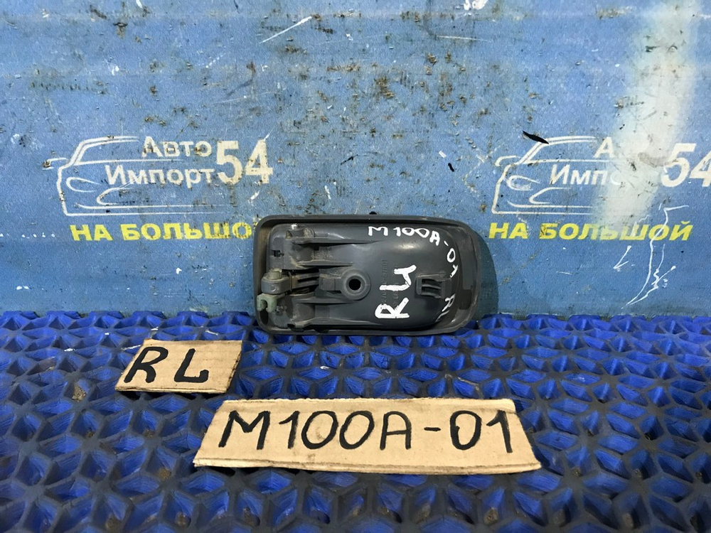 Ручка двери задней левой салонная TOYOTA DUET 2000-2004