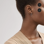 Серьги из жёлтого золота 18k с бриллиантами, Tiffany 💠T Hoop. Единственные в наличии