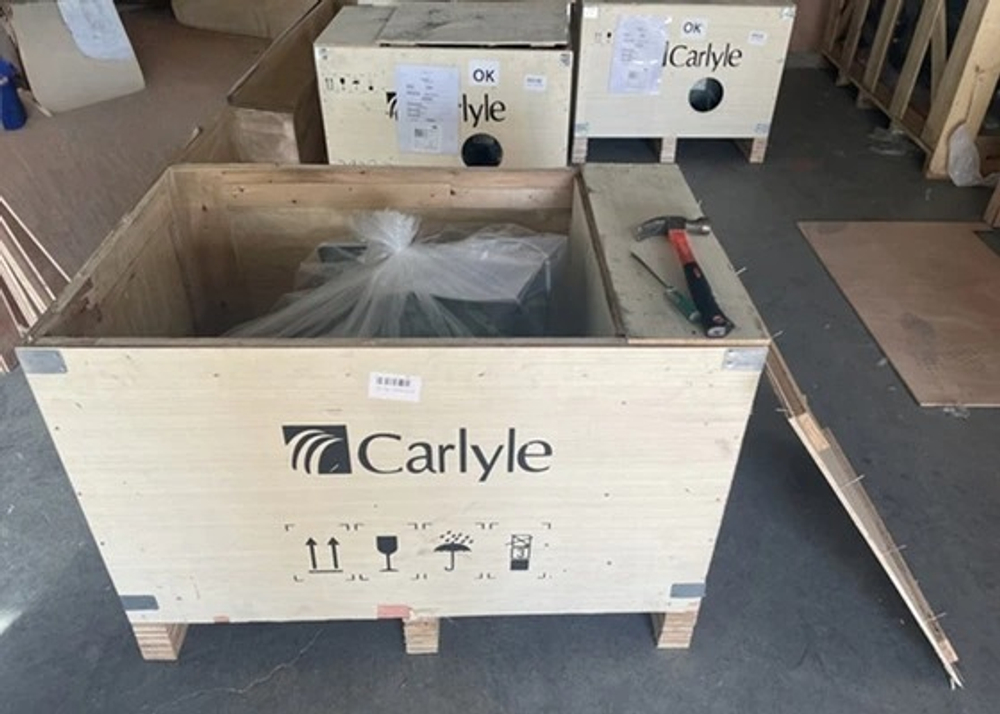Полугерметичный поршневой компрессор 06D Carlyle 06DR820 с мощностью 6.5 л.с.