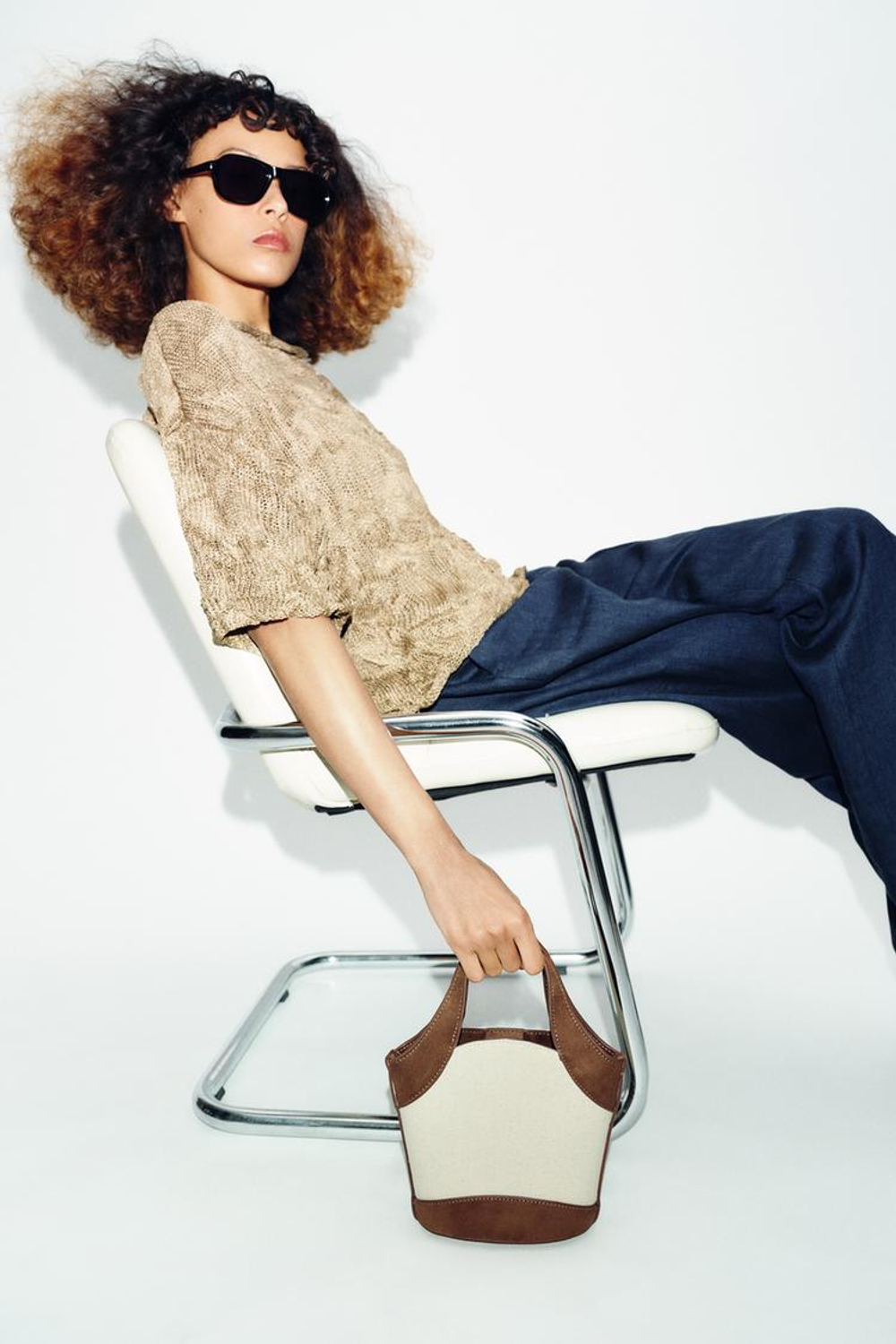 ZARA ХОЛЩОВАЯ СУМКА С ПЛЕЧЕВЫМ РЕМНЕМ, КОРИЧНЕВЫЙ