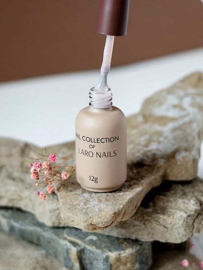 Камуфлирующая база Laro nails Candy coat 12мл. 05